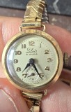 Ceas dama mecanic manual Pilot, 21 Jewells, Swiss Made, functioneaza perfect, bratara elastica, diametru 2 cm