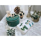 Set Trusou Botez si Lumanare, 9 Piese, cu Ursulet, Verde, din Catifea - TB243