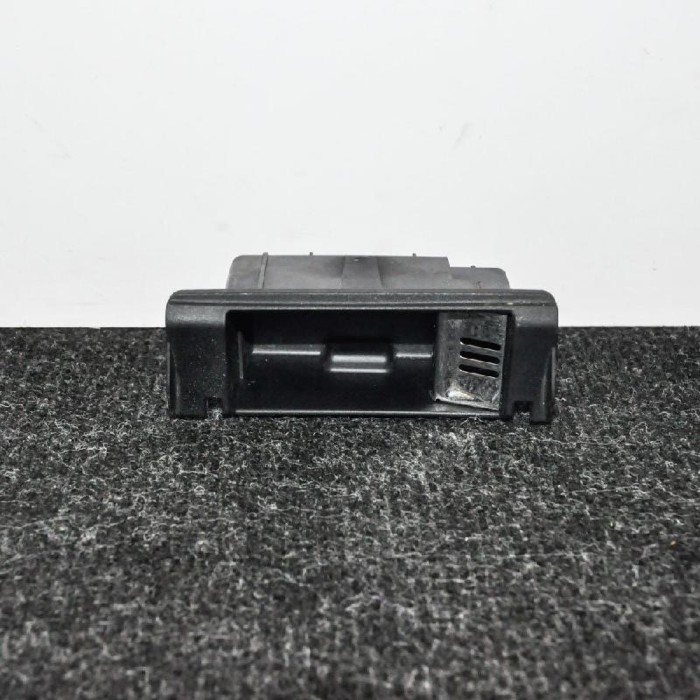 AUDI A8 D3 4E2, 4E8 2005 OEM: 4B0857406A SKU: 2518926