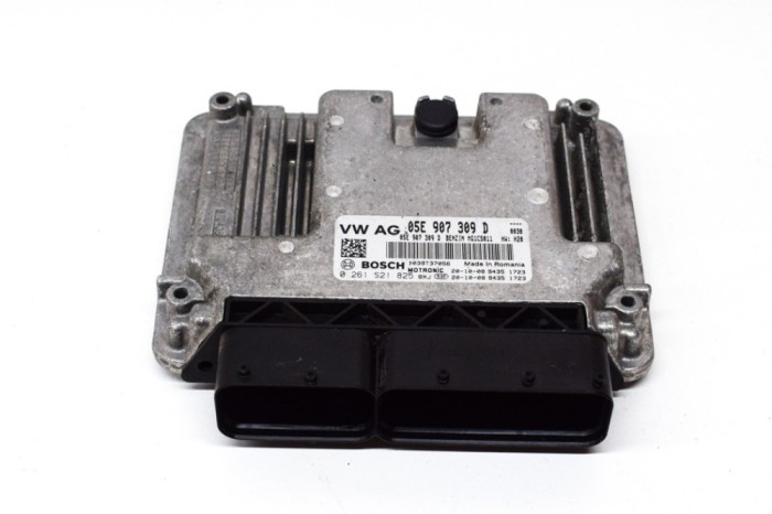 Unitate de control motor VW GOLF VIII CD1 2021 OEM: 05E907309D,0261S21825 17255147
