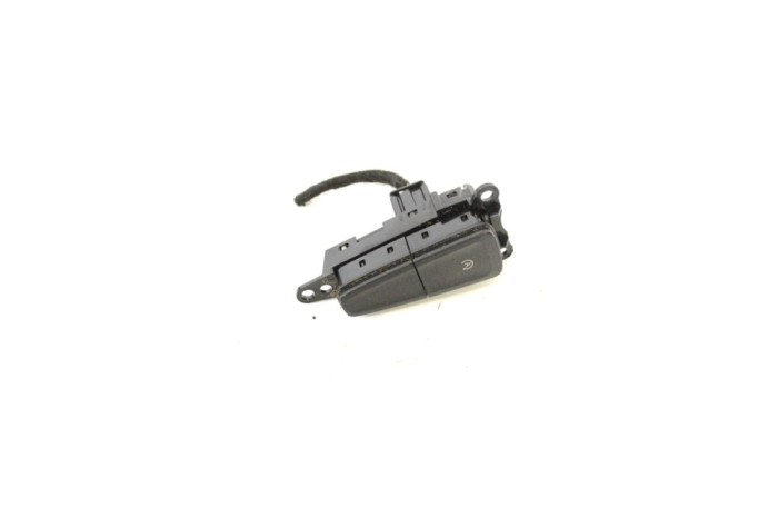 Comutator FORD FOCUS III 2015 OEM: F1ET-11B573-AA 14512155