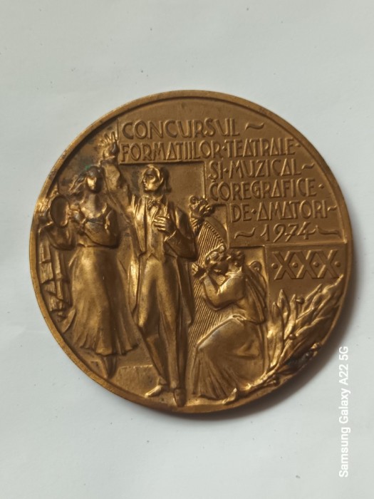 medalie concursul formatiilor teatrale si muzicale coregrafice de amatori 1974