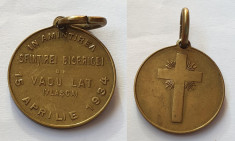 Medalia RARA In Amintirea SFINTIREI BISERICEI din VADU LAT Vlasca - Aprilie 1934 foto