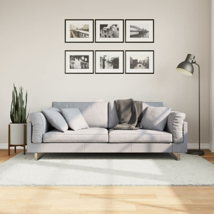 Covor &bdquo;OVIEDO&rdquo;, fire scurte, crem, 140x200 cm