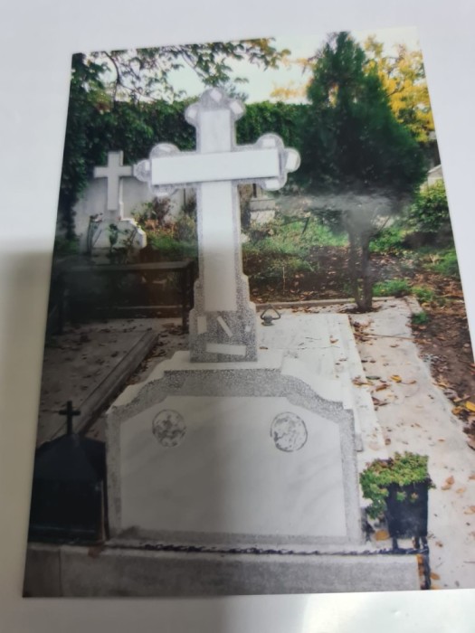 Criptă Cimitirul Bellu 2x3=6 m&sup2;