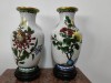 2 vaze cloisonne China, anii 60, mari dimensiuni, h 23/26 cm fara/cu suport
