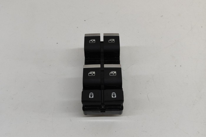 Buton geam ușă dreapta față AUDI Q4 SUV F4B 2023 OEM: 83A959851C 29083826