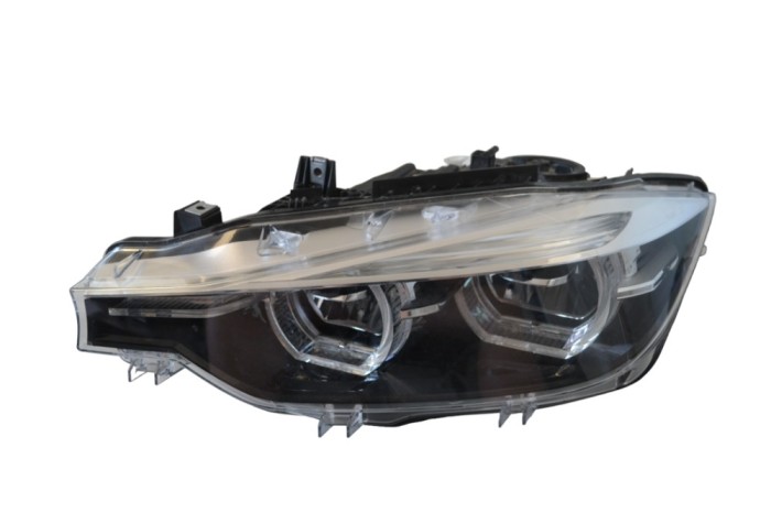 Far st&acirc;nga față BMW 3 F30, F80 2019 | 14271625