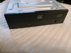 DVD-ROM HP TS-H353 Black SATA Disk Drive - poze reale foto