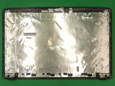 Medion Akoya E7222 Capac Ecran LCD 13N0-YVA0M01 SWAP foto