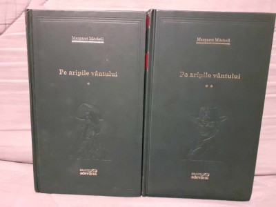 PE ARIPILE VANTULUI-MARGARET MITCHELL (2 VOL) foto