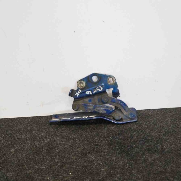 Balama capota dreapta față VW PASSAT B6 3C2 2008 2574073