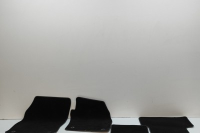 Set covorașe VW T-CROSS C11 2024 OEM: 2GN863011A,2GM864452A,2GM864451A,2GN864436A,2GN864435A | 31401825 foto
