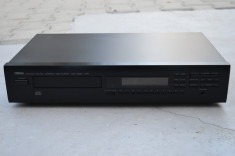 Cd player Yamaha CDX-530 E foto