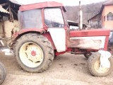 Tractor International 744
