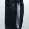 Pantaloni scurti Adidas ClimaCool. Marime M, vezi dimensiuni; impecabili, ca noi