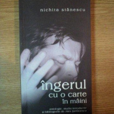 INGERUL CU O CARTE IN MAINI de NICHITA STANESCU 2005 ,