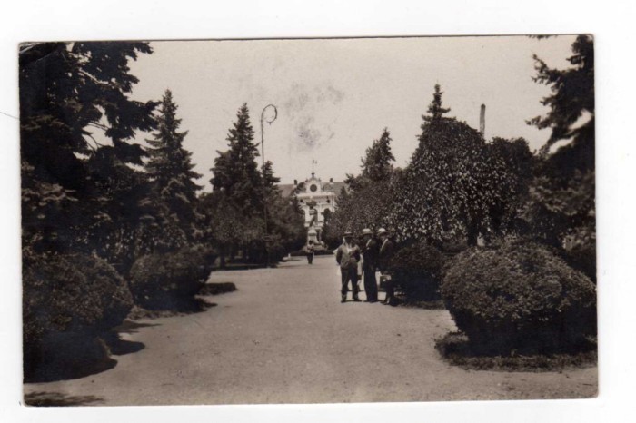 TURNU SEVERIN PARCUL PALATUL MUNICIPAT STATUIA TRAIAN