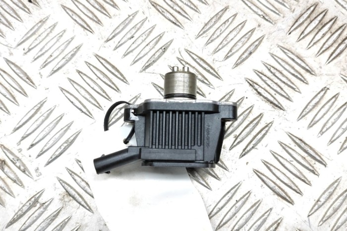 Senzor de poziție arbore cotit VW GOLF VIII CD1 2022 OEM: 04E906048A 22769572