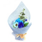 BUCHET DE FLORI DIN SĂPUN &quot;DE LA SUFLET PENTRU CORP&quot; - NUANȚE ALBASTRE