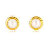 Cercei din aur 375 - perla de apă dulce de culoare albă &icirc;n suport rotund, &icirc;nchidere de tip fluturaș