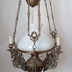 Lampa, Lustra, Candelabru antic din bronz cu lanturi si contra greutate