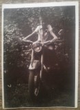 Copil pe motocicleta// fotografie, Romania 1900 - 1950, Portrete