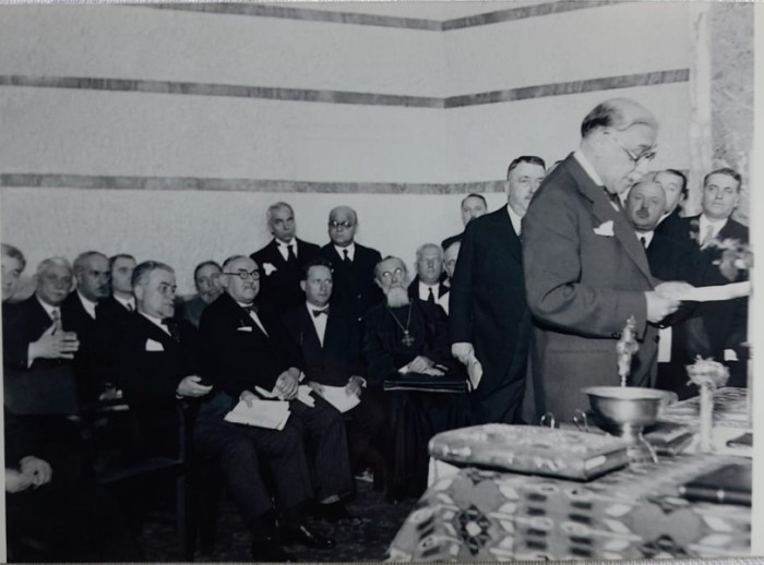 1934 Foto Berman / Al G Donescu primar general Bucuresti / sala Artei Soc Funct