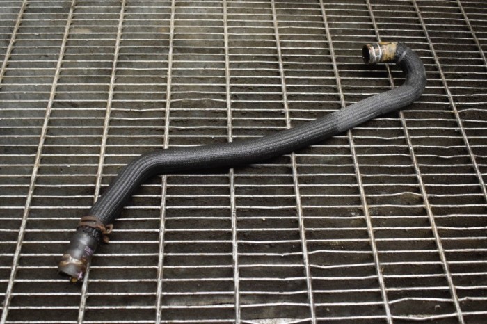 Furtun de lichid de răcire CHEVROLET VOLT 2012 OEM: 20863071 11086263