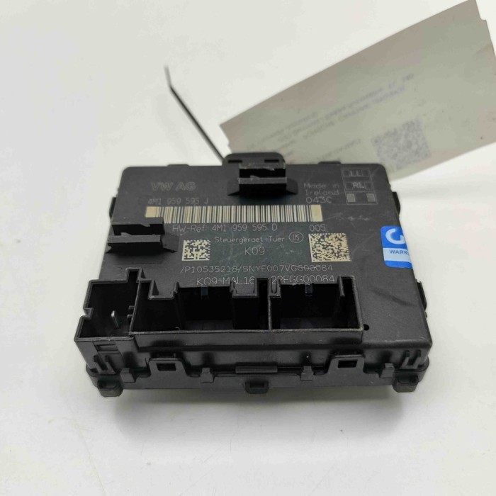 Modul de control ușă dreapta spate PORSCHE CAYENNE 9Y0/9Y3 2023 OEM: 4M1959595D,4M1959595J 29179025