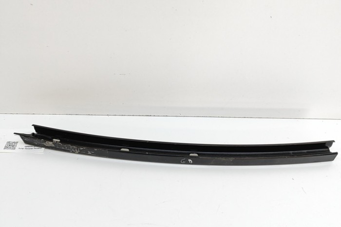 Ornament vertical ușă dreapta spate BMW 3 G20, G28 2019 OEM: 7465142 28992897