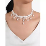 Cumpara ieftin Choker alb cu bile - 25998