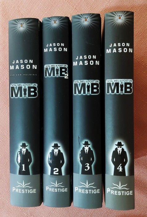 Tatal meu a fost un MIB 4 Volume. Editura Prestige, 2024;2025 - Jason Mason