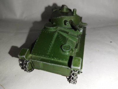 bnk jc Dinky 151a Medium Tank foto