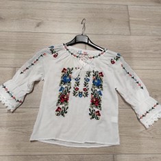 Ie traditionala fete - Camasa brodata - GBI214