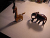 Magarus si elefant sculptati in lemn de provenienta africana, anii &#039;70