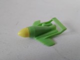 Ascutitoare veche de plastic, anii 80, in forma de avion, 5x4cm