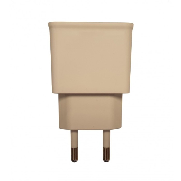 Incarcator Universal , Fast Charge , High Quality , Iesiri 2.1 Amperi , 1 Amper - 5 Volti , Alb