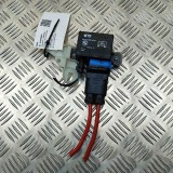 Releu ventilator de răcire BMW 5 G30 2020 OEM: 6836504,V23132-A2001-X043 | 32596021