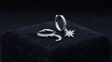Cercei Argint 925 Asimetrici Huggie cu Luna si Stea Pave - Design Cosmic Astral