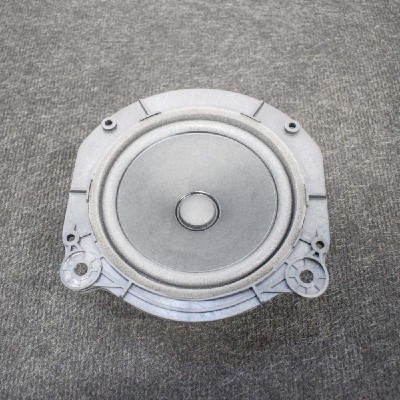 Difuzor ușă dreapta spate TESLA MODEL X 2018 OEM: 1050709-00-B,1000913-002 10038566 foto