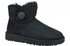 Cizme de iarna UGG Mini Bailey Button II 1016422-BLK negru foto