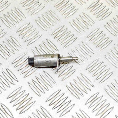 Supapa solenoid AUDI A3 Limousine 8VS, 8VM 2015 OEM: 06E103697M 12447446 foto