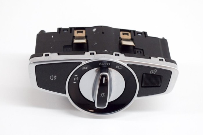 Modul de control comutator faruri MERCEDES-BENZ C Coupe C205 2016 OEM: A2059057007,10128761 21598782