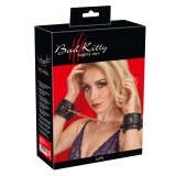 Catuse piele ecologica pentru maini Bad Kitty cu un lant auriu