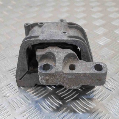 Suport motor dreapta VW PASSAT Variant B6 3C5 2006 OEM: 1K0199262M 2298060 foto