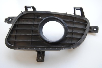 Grila st&amp;acirc;nga față MERCEDES-BENZ A W169 2005 OEM: A1698850522 1785805 foto