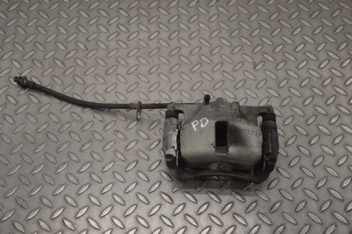 Etrier de fr&acirc;nă dreapta față SUZUKI SX4 S-Cross JY 2022 19122085