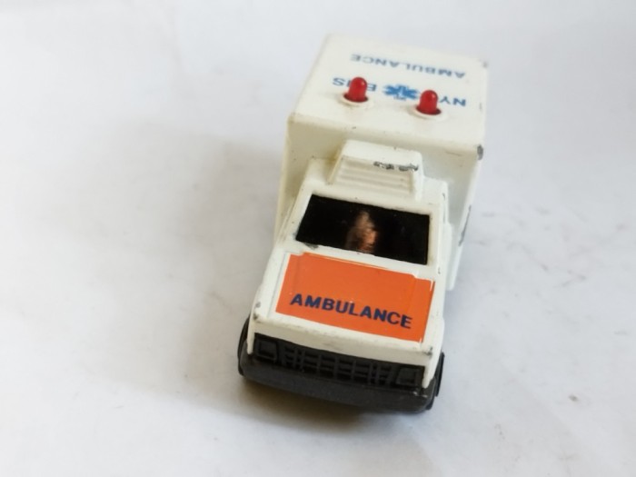 bnk jc Majorette Sonic Flashers - ambulanta