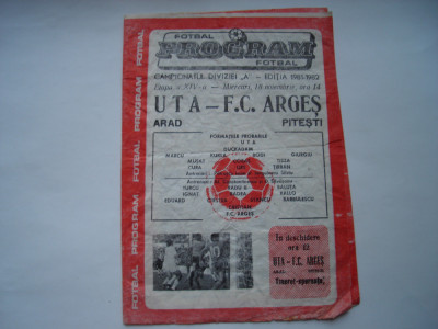 Program UTA Arad - F.C. Arges Pitesti, 18 noiembrie 1981-1982 foto